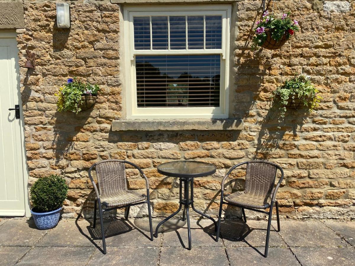 Old Orchard Cottage, Wykeham Scarborough Eksteriør billede