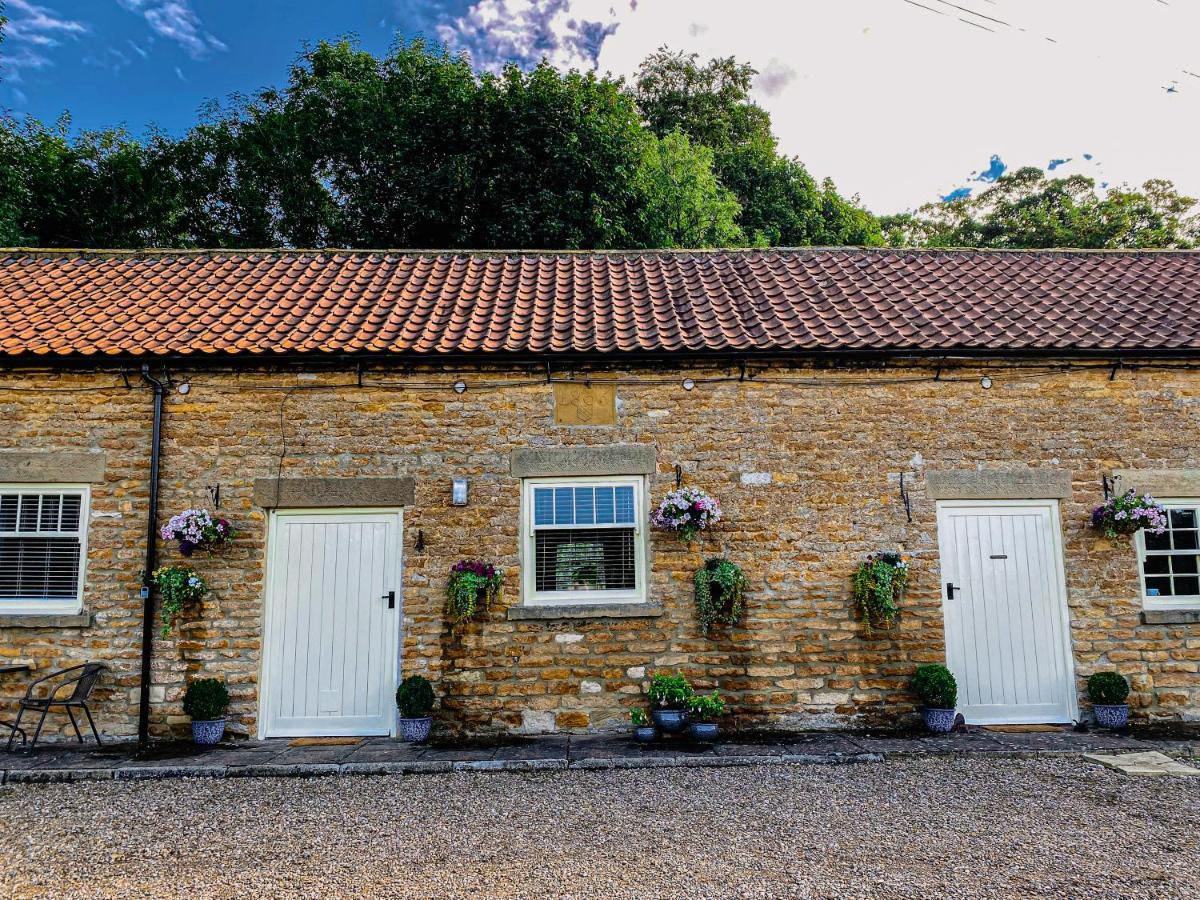 Old Orchard Cottage, Wykeham Scarborough Eksteriør billede